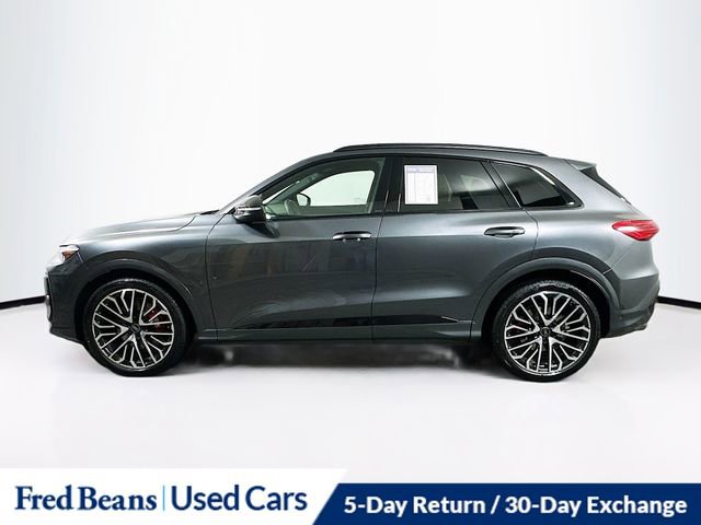 Used 2025 Audi SQ5 Premium Plus w/ Premium Plus Package image 4