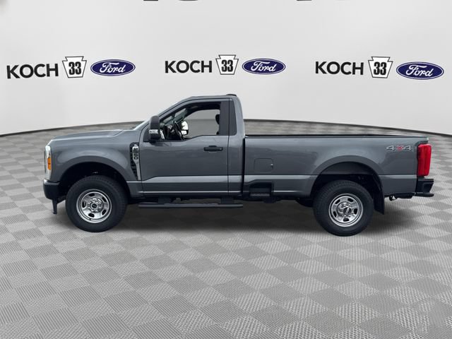 Used 2023 Ford F350 XL AWD/4WD image 4