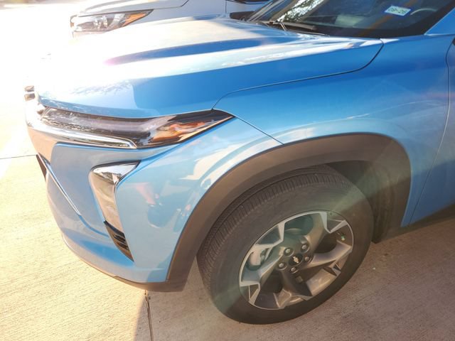 Used 2025 Chevrolet Trax LT w/ Driver Confidence Package FWD image 7