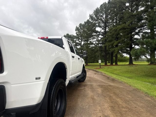 New 2026 RAM 3500 Tradesman AWD/4WD image 21