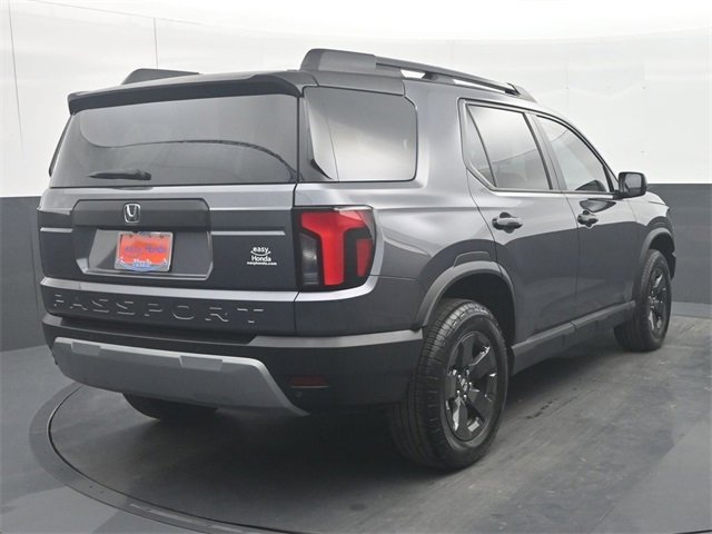 Certified 2026 Honda Passport RTL image 7