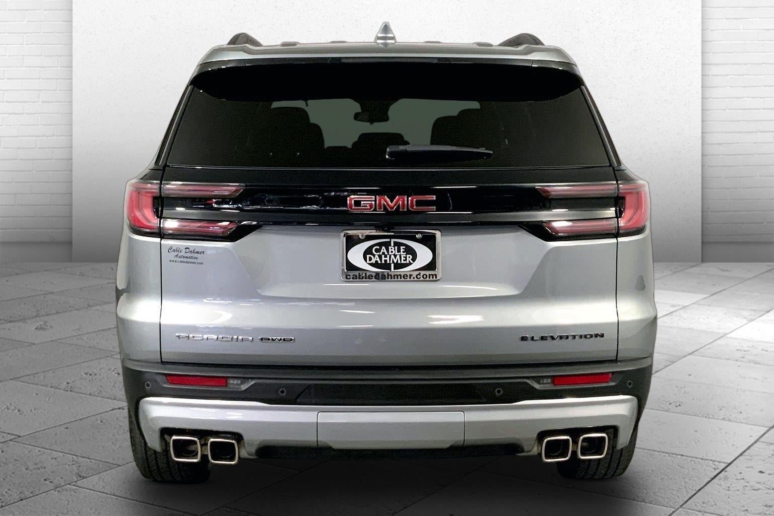 Used 2025 GMC Acadia Elevation AWD/4WD image 3