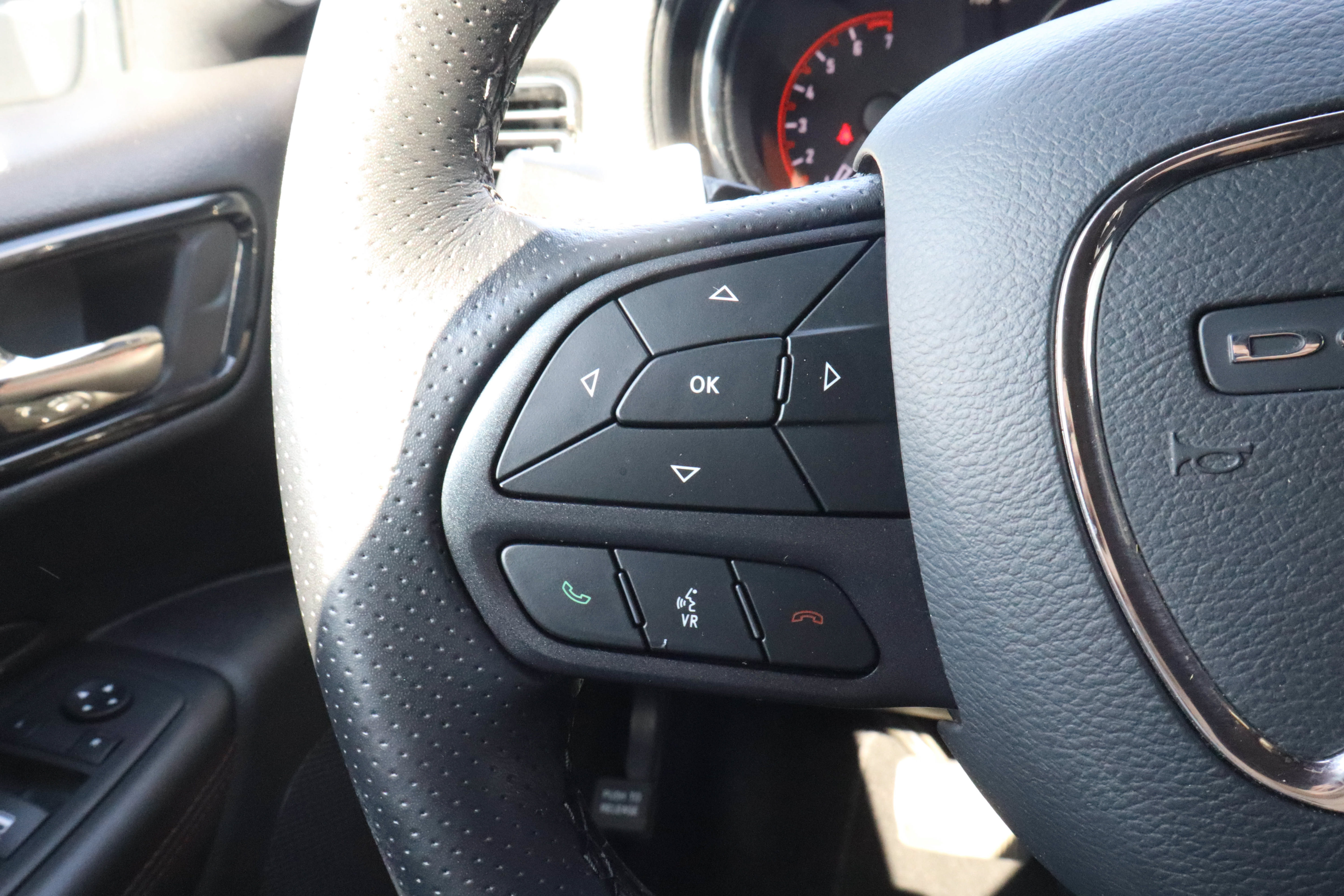 Used 2025 Dodge Durango GT AWD/4WD image 26