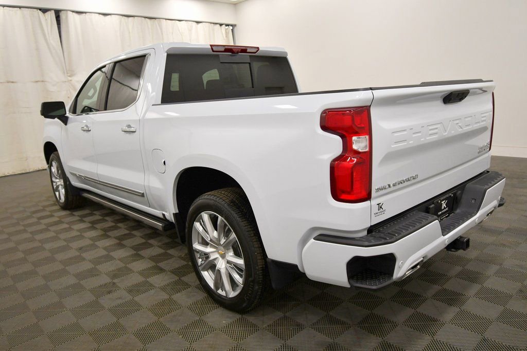 Used 2026 Chevrolet Silverado 1500 High Country image 5