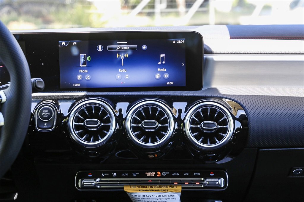 New 2025 Mercedes-Benz CLA 250 image 12