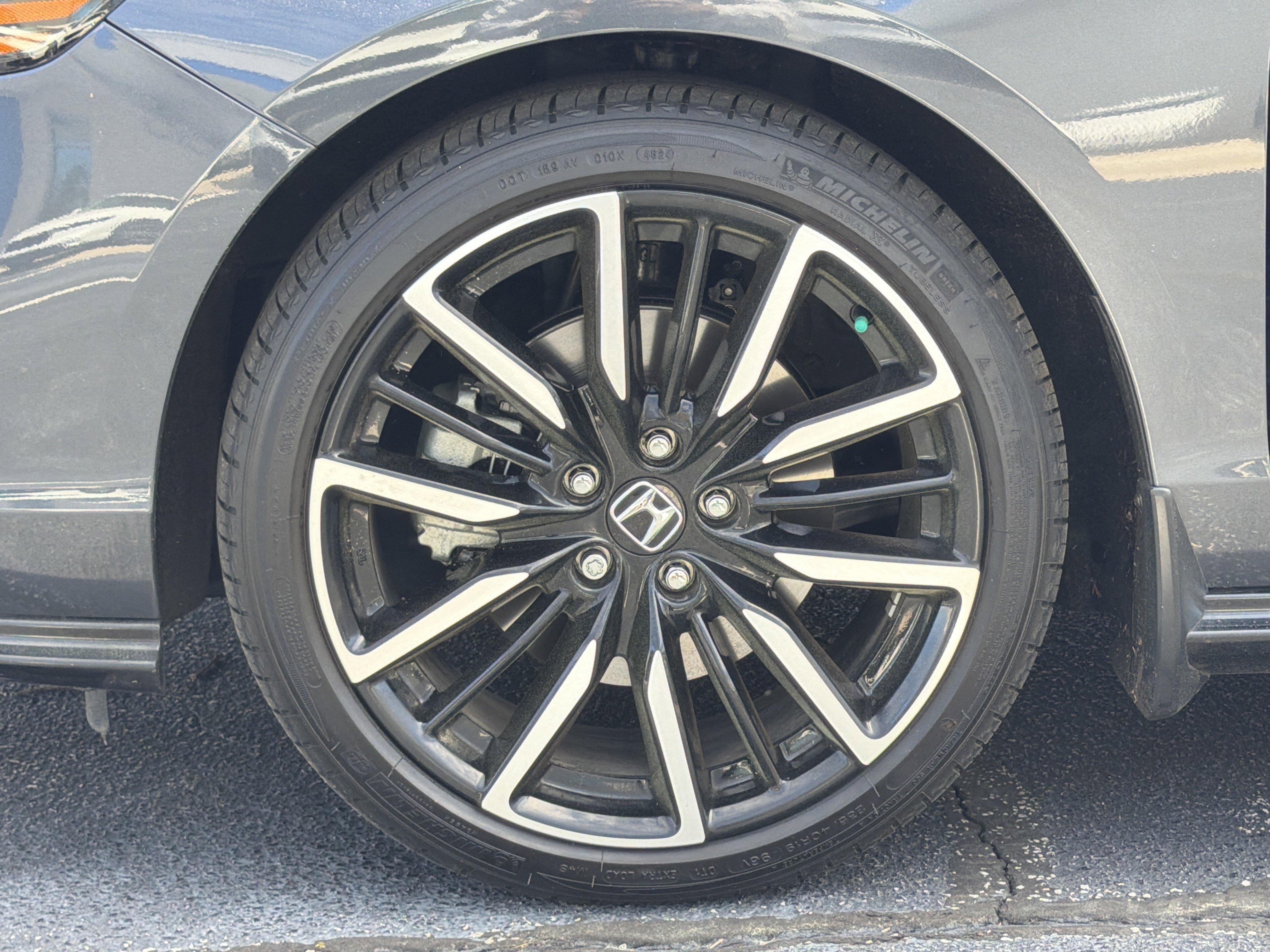 Certified 2025 Honda Accord Touring image 34