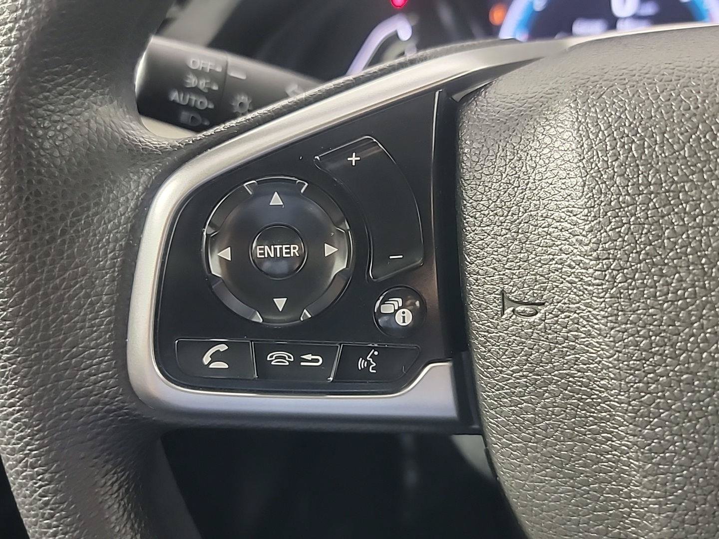 Used 2020 Honda Civic LX image 24