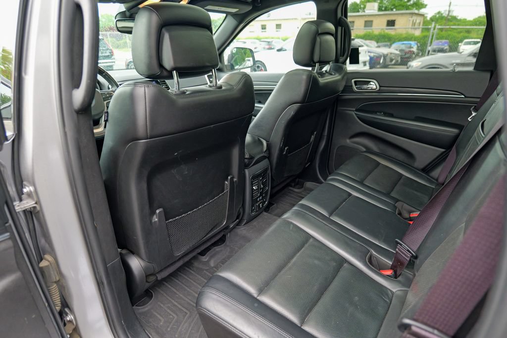 Used 2019 Jeep Grand Cherokee Limited w/ Luxury Group II AWD/4WD image 27
