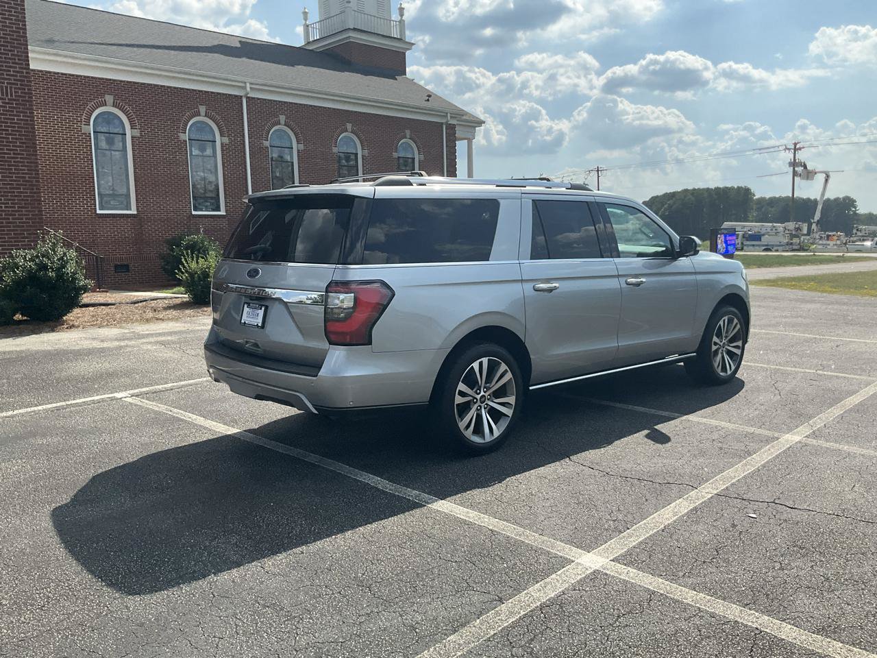 Used 2020 Ford Expedition Max Limited w/ Equipment Group 302A AWD/4WD image 7