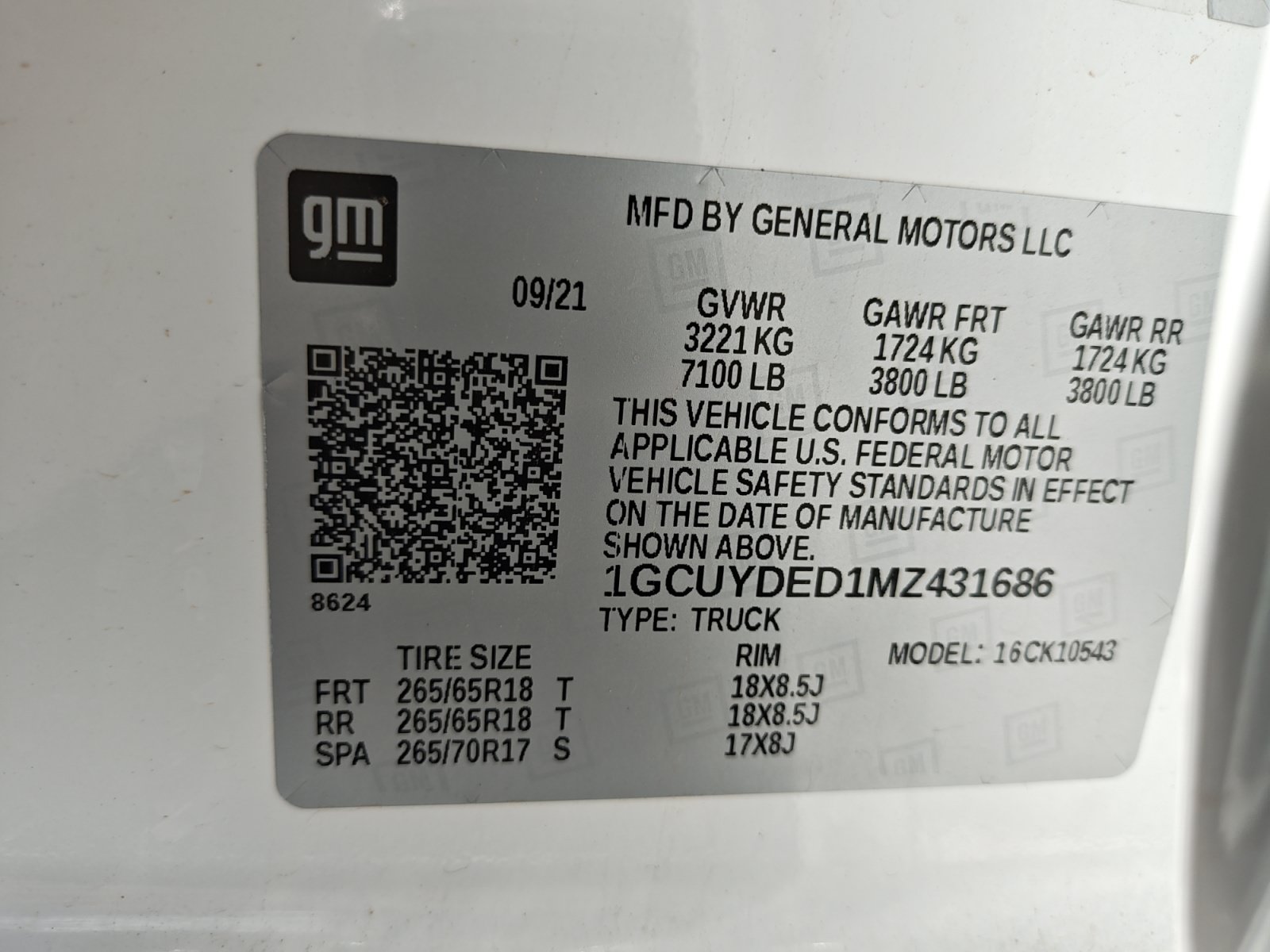 Used 2021 Chevrolet Silverado 1500 LT w/ Bed Protection Package AWD/4WD image 34