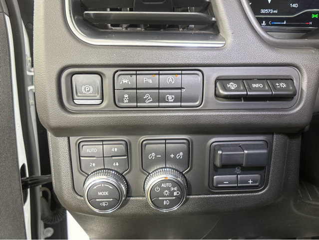 Used 2024 GMC Yukon AT4 image 39