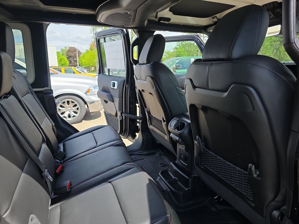 New 2026 Jeep Wrangler Unlimited Rubicon AWD/4WD image 11