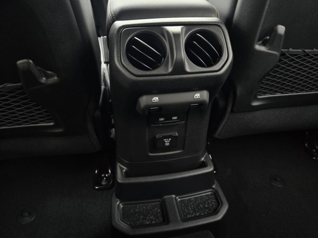 New 2026 Jeep Wrangler Unlimited Sahara AWD/4WD image 14
