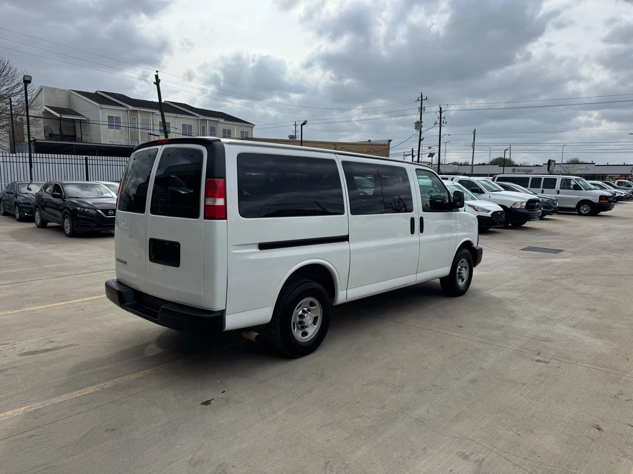Used 2017 Chevrolet Express 2500 LS image 8