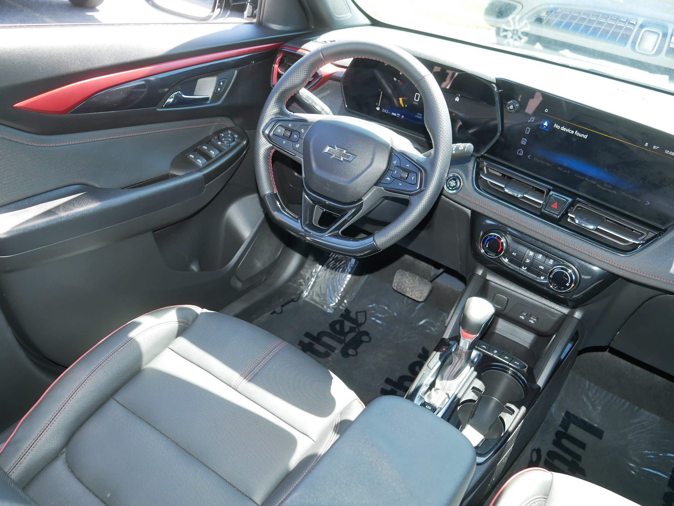 Used 2024 Chevrolet TrailBlazer RS w/ Driver Confidence Package AWD/4WD image 9