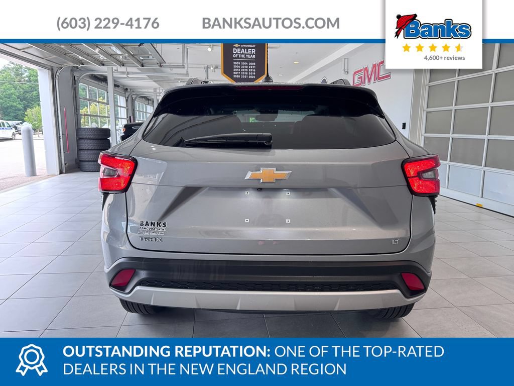 Certified 2024 Chevrolet Trax LT FWD image 7