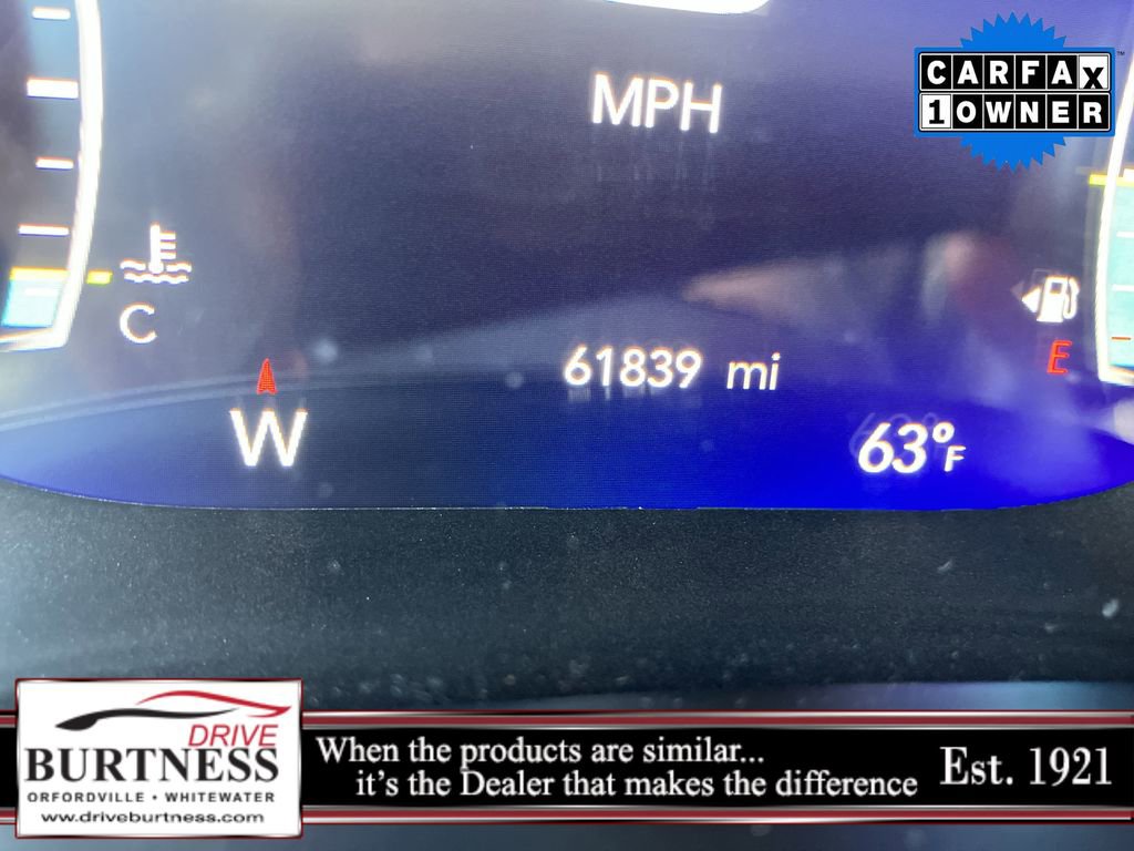 Used 2024 Chrysler Pacifica Touring-L FWD image 35