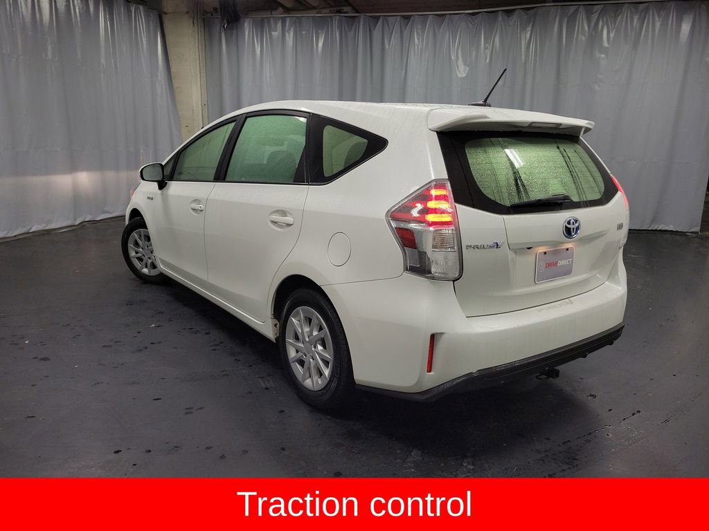 Used 2016 Toyota Prius V Three image 6
