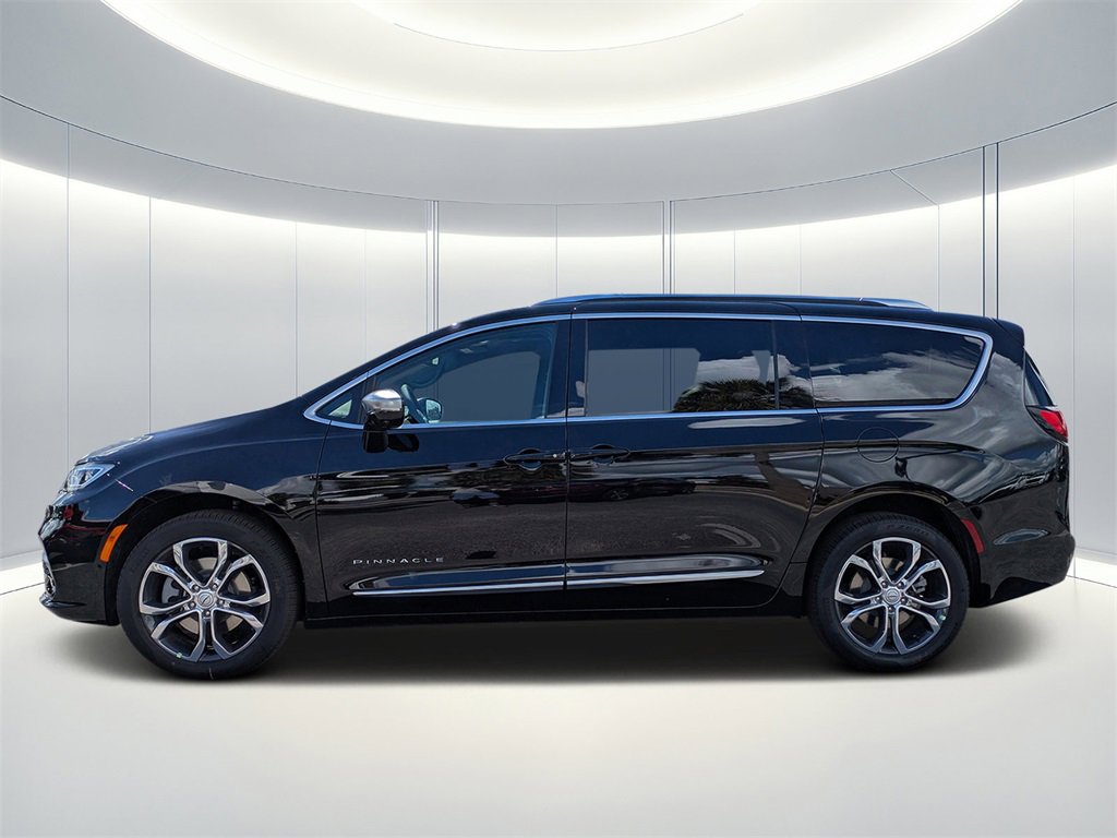 New 2026 Chrysler Pacifica Pinnacle image 6