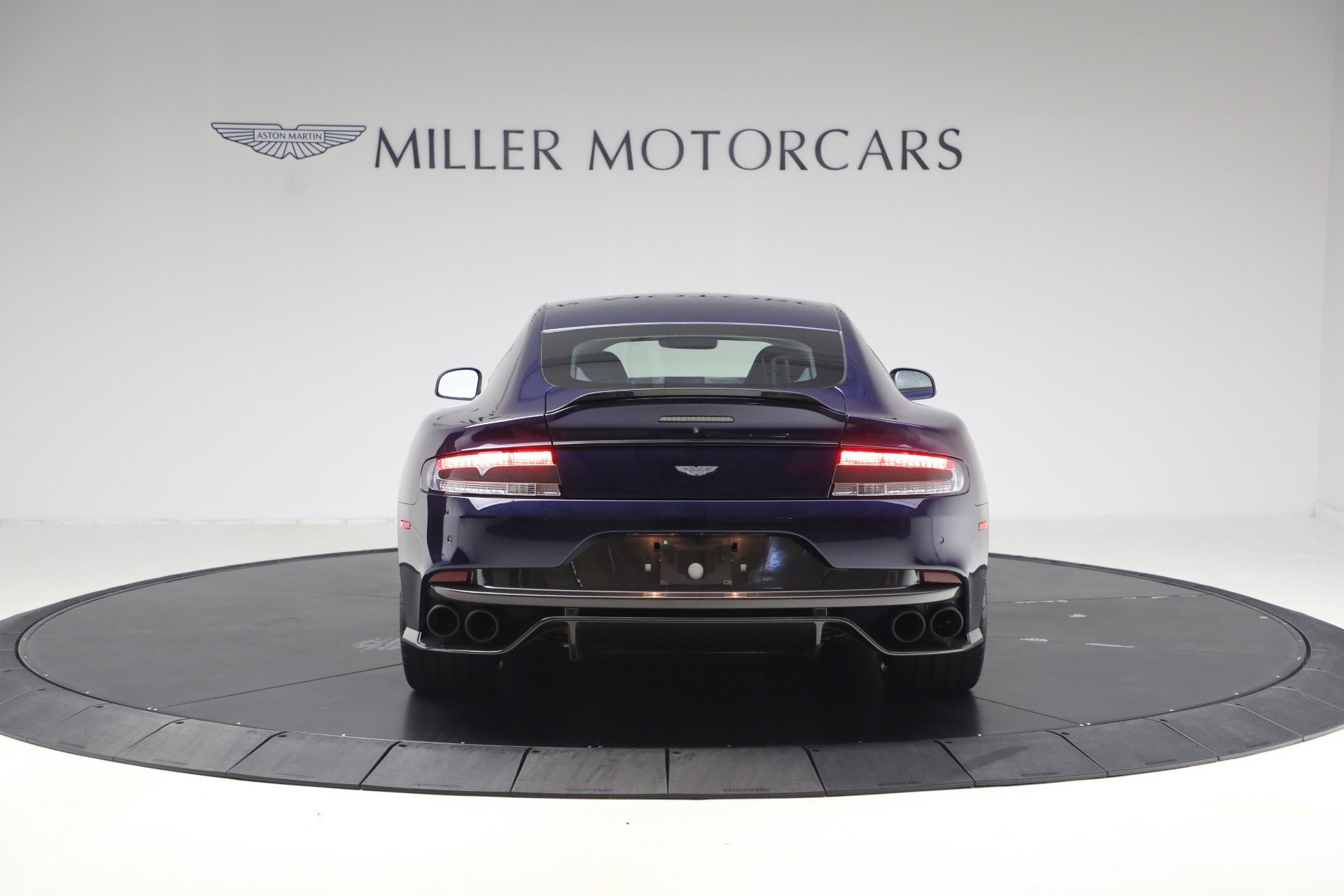 Used 2019 Aston Martin Rapide AMR RWD image 6