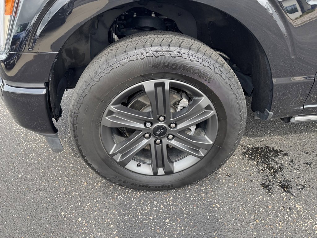 Used 2023 Ford F150 Lariat w/ Equipment Group 502A High image 9