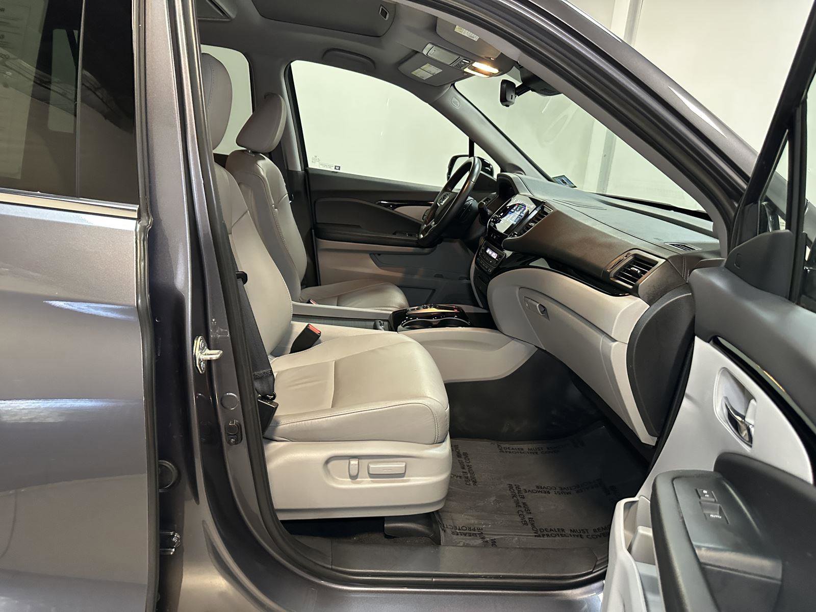 Used 2021 Honda Pilot Touring image 39