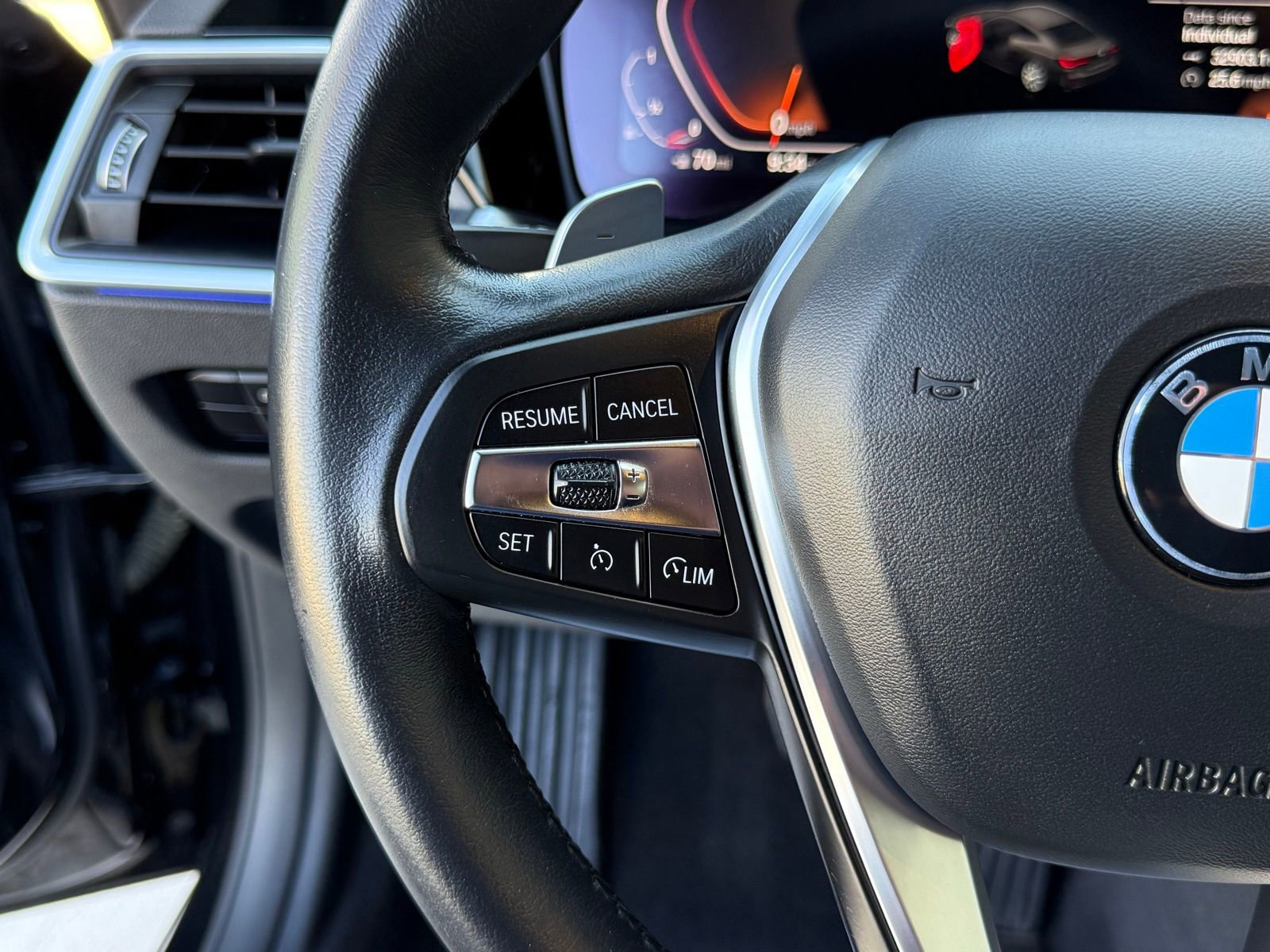 Used 2023 BMW 430i Coupe w/ Convenience Package image 25