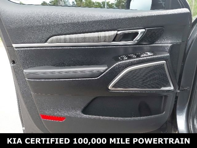 Certified 2024 Kia Telluride EX w/ EX Captain's Chair Package FWD image 21