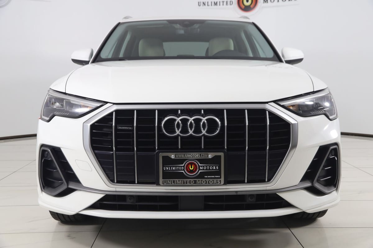 Used 2019 Audi Q3 2.0T Premium w/ Convenience Package AWD/4WD image 48