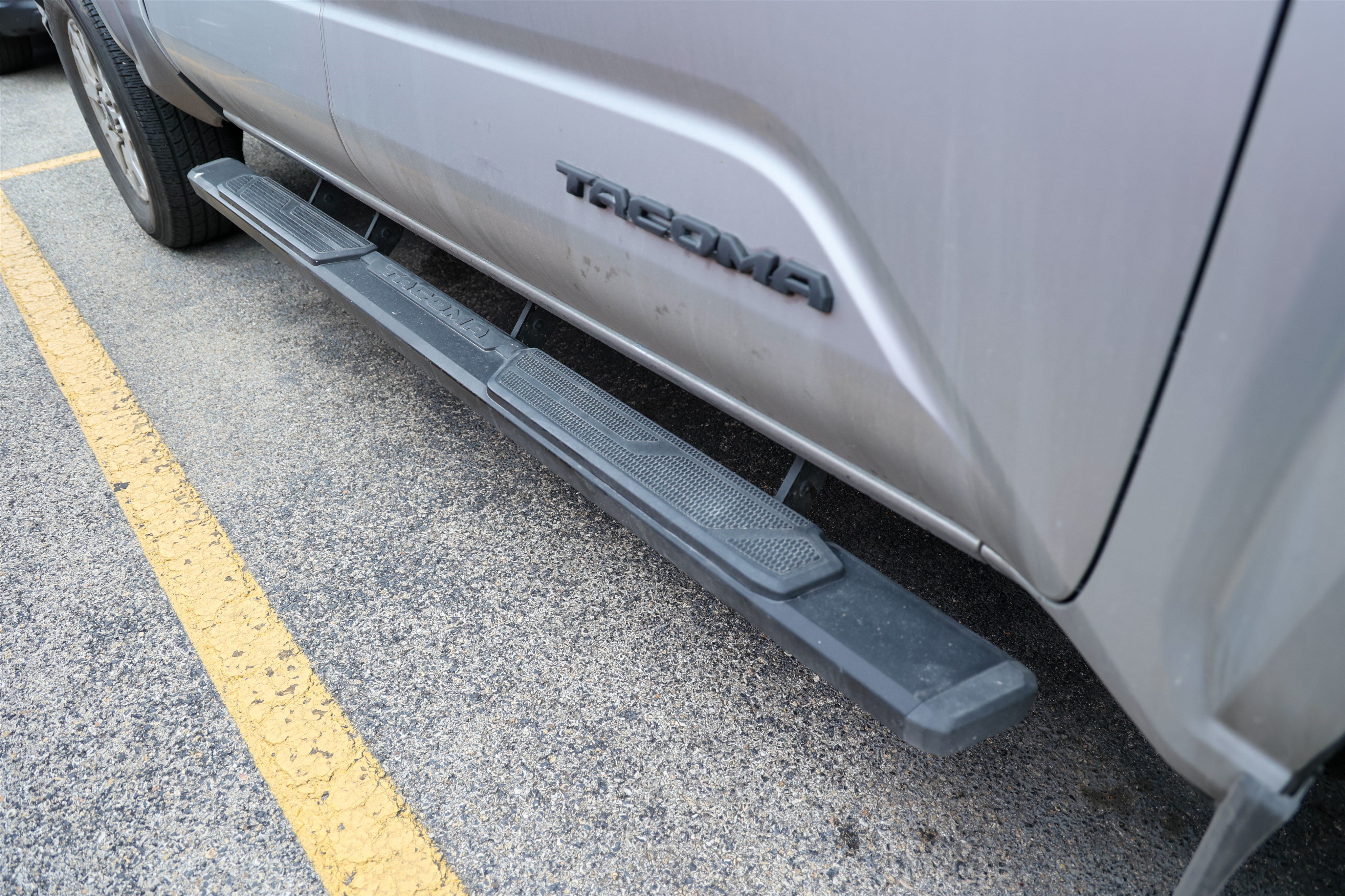 Used 2024 Toyota Tacoma SR5 RWD image 11