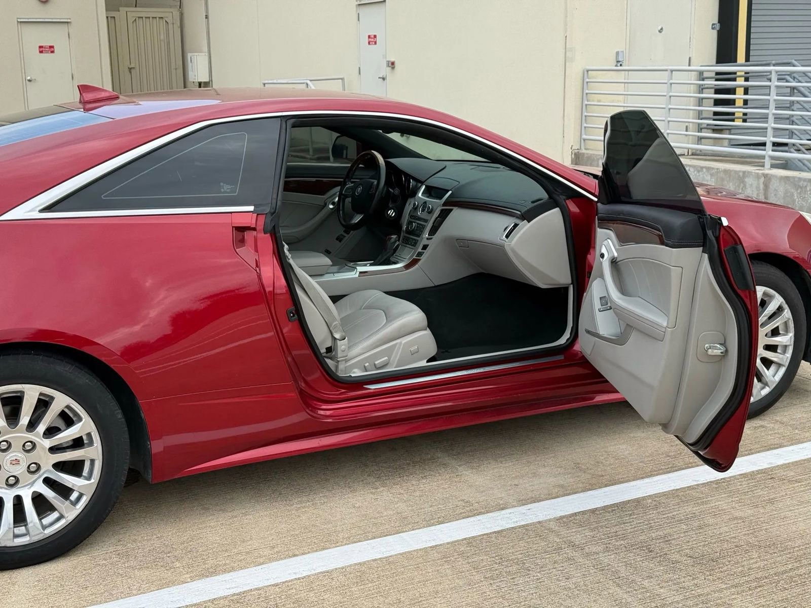 Used 2014 Cadillac CTS Performance w/ Performance Luxury Package AWD/4WD image 19