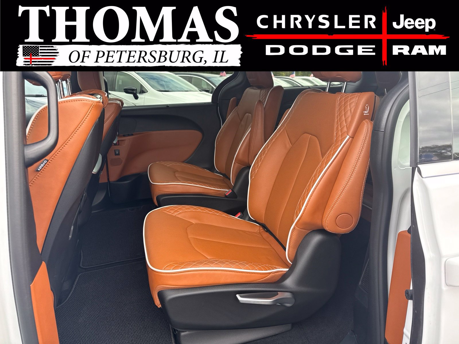 Used 2026 Chrysler Pacifica Pinnacle AWD/4WD image 26