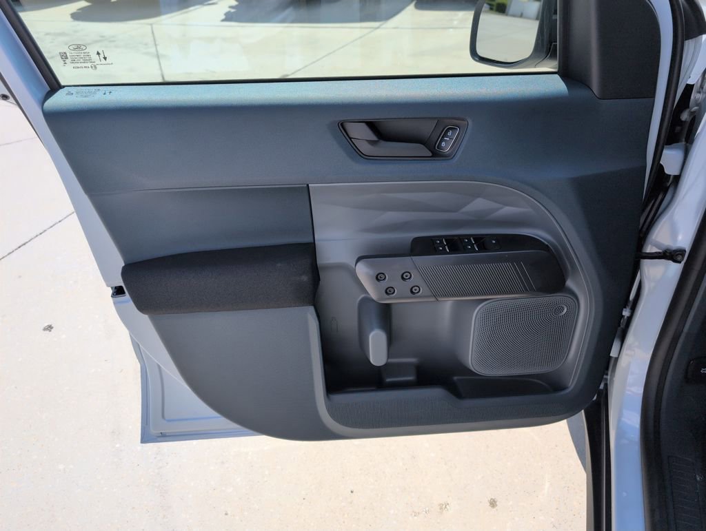 New 2026 Ford Maverick XL image 25