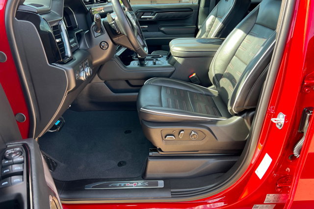 Used 2024 GMC Sierra 1500 AT4X image 17