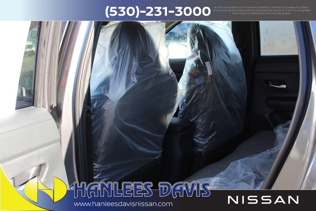 New 2026 Nissan Kicks SV image 14