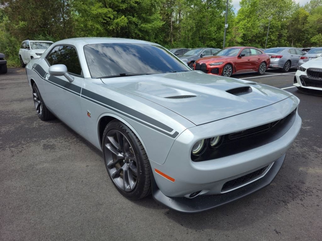 Used 2021 Dodge Challenger R/T Scat Pack RWD image 3