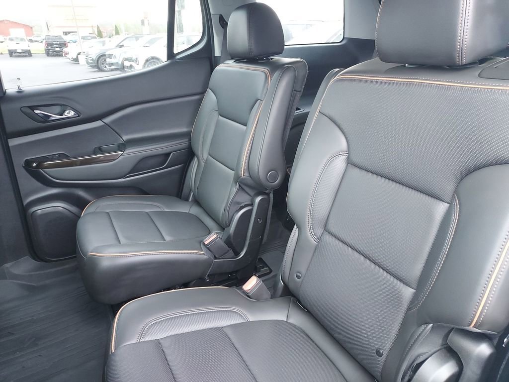Used 2023 GMC Acadia AT4 w/ GMC Pro Grade Package image 28