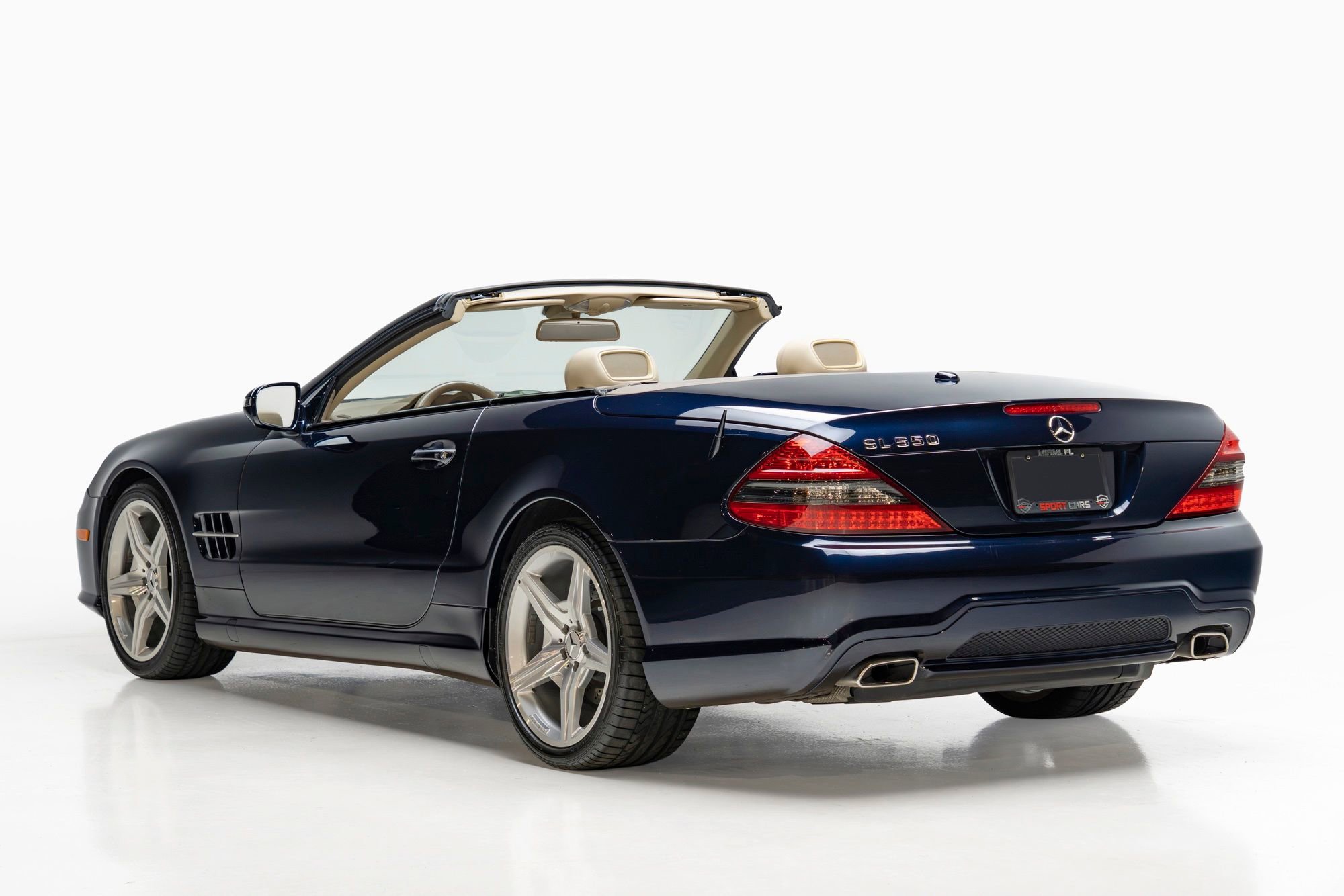 Used 2009 Mercedes-Benz SL 550 image 11