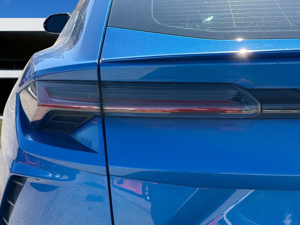 Used 2022 Lamborghini Urus image 14