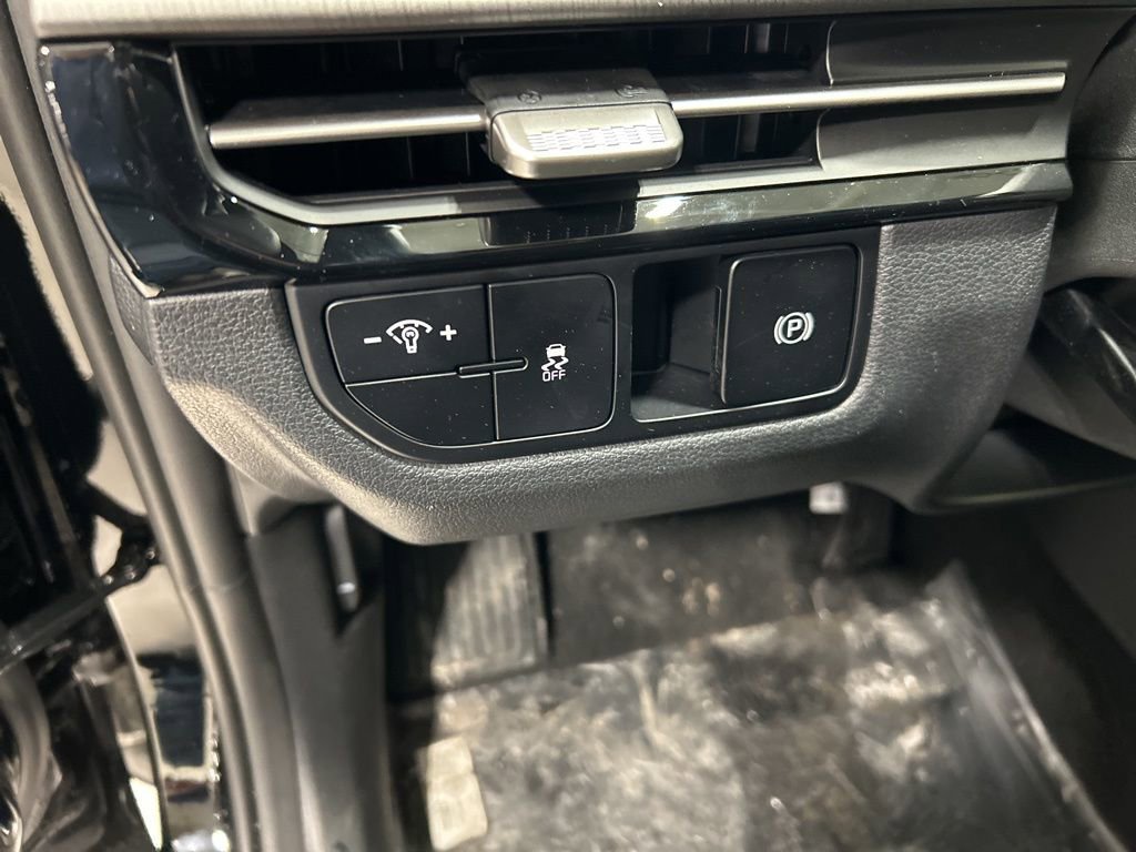 New 2026 Kia Sportage X-Line image 13