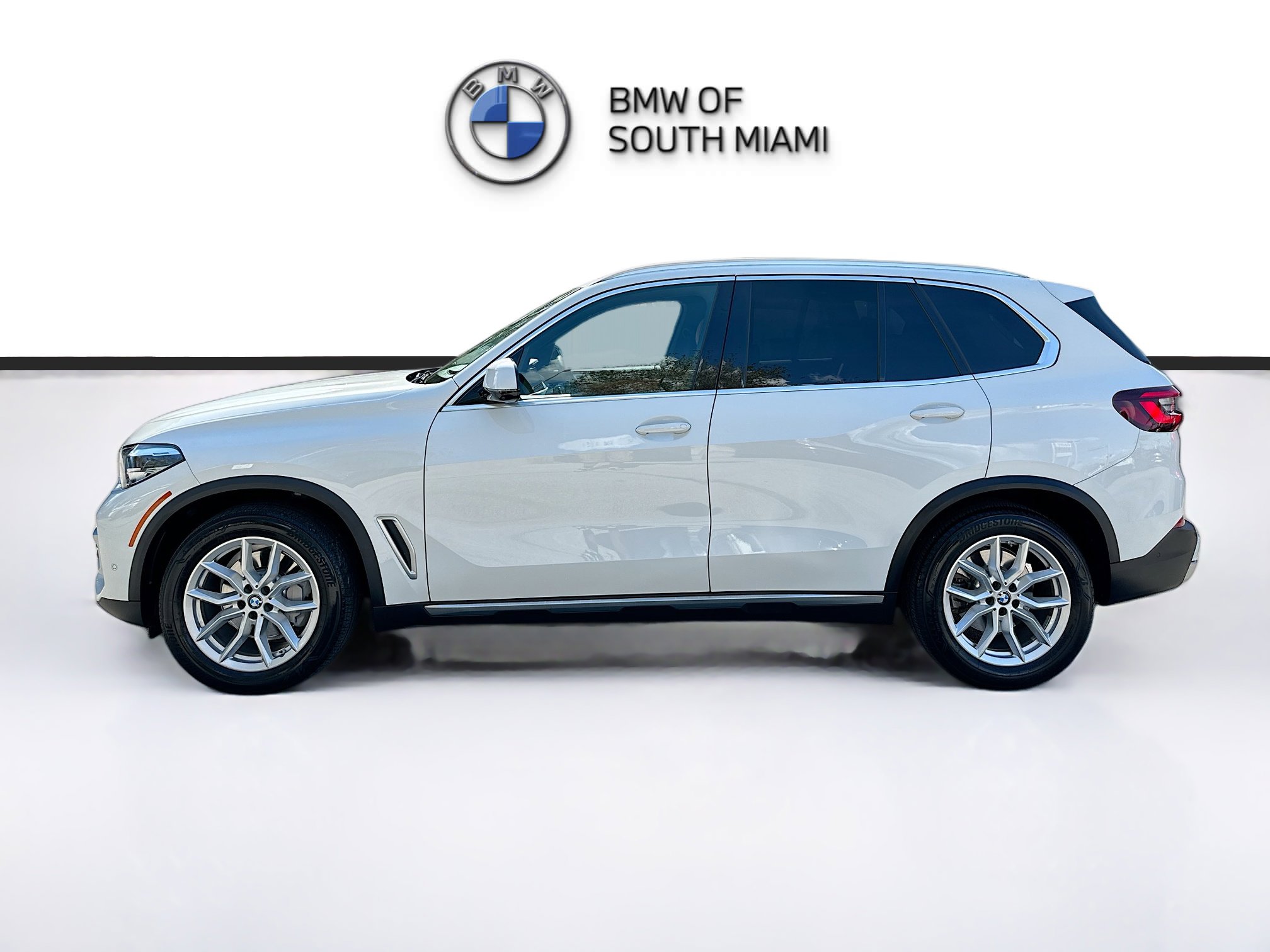 Certified 2023 BMW X5 xDrive40i w/ Premium Package image 4