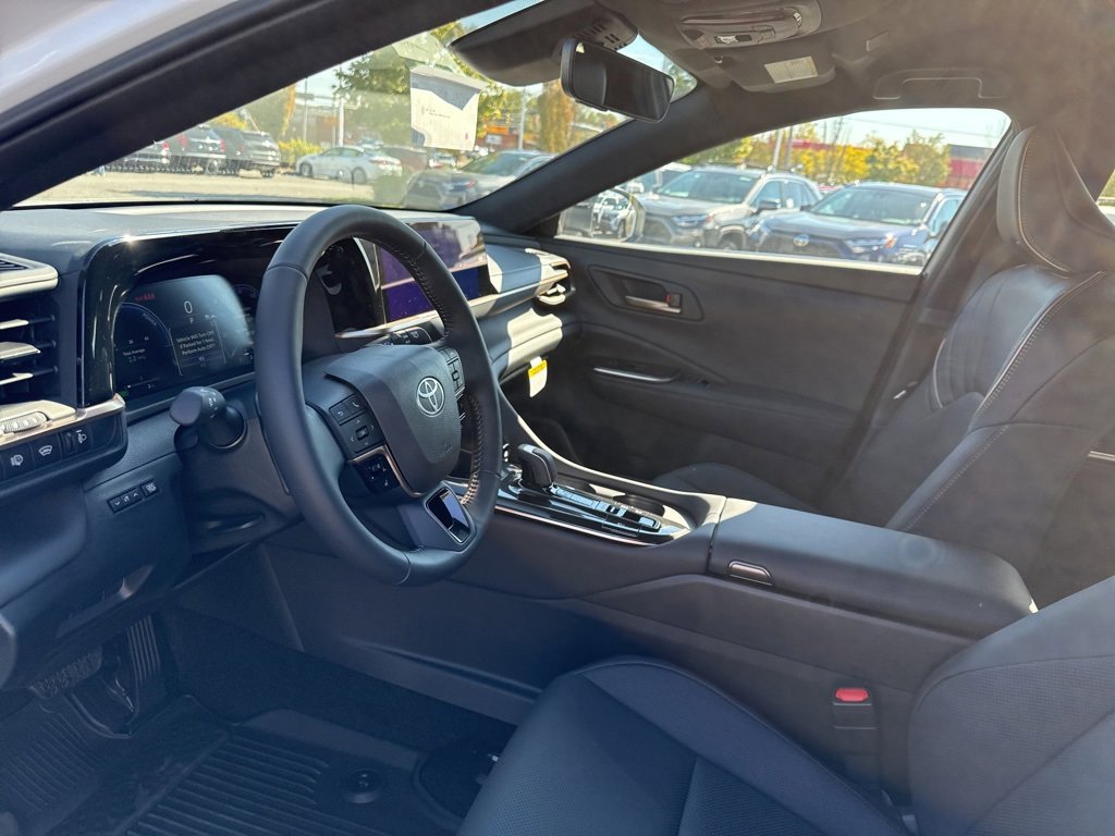 New 2025 Toyota Crown Signia image 21