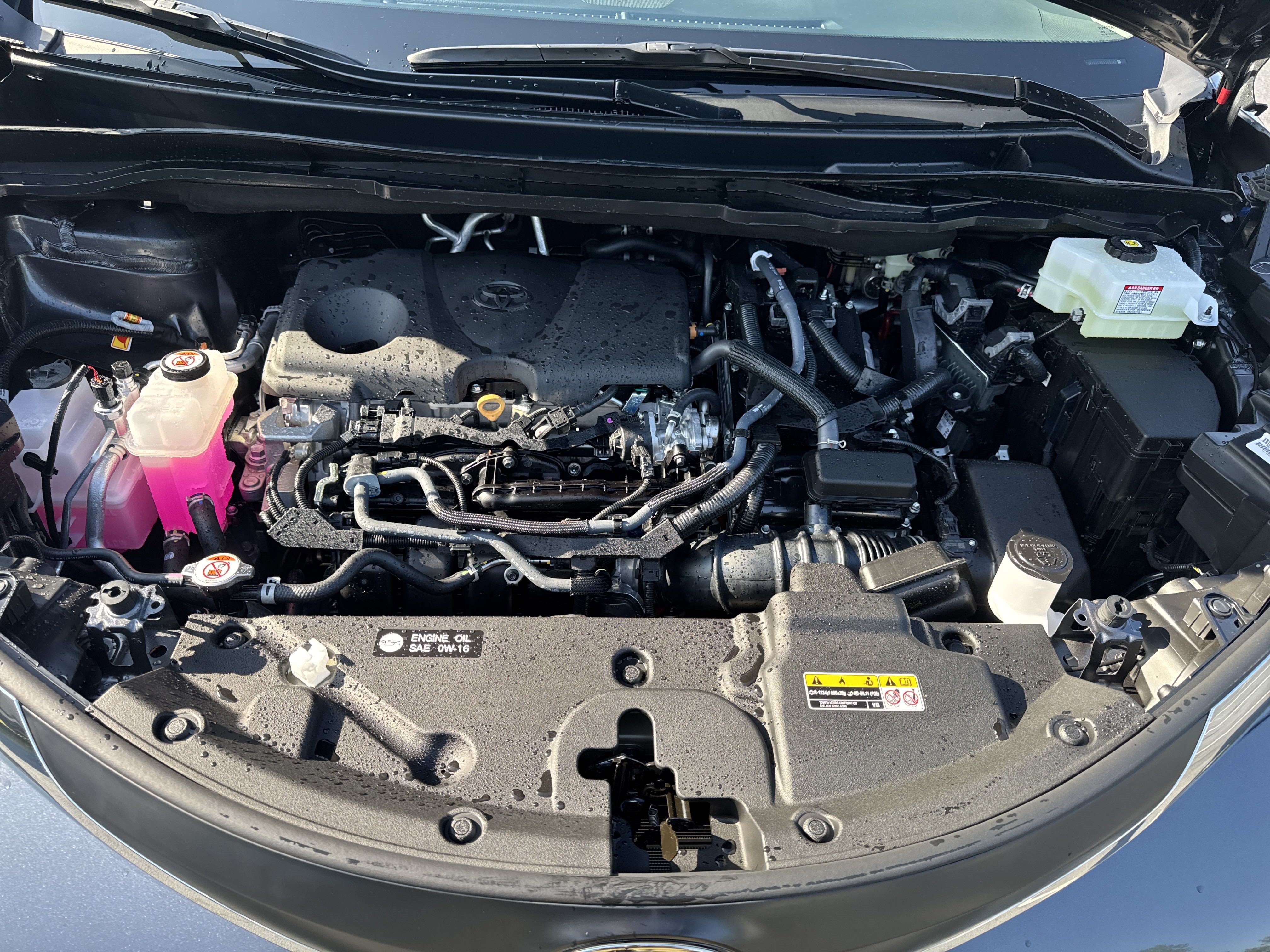 New 2025 Toyota Sienna LE FWD image 37