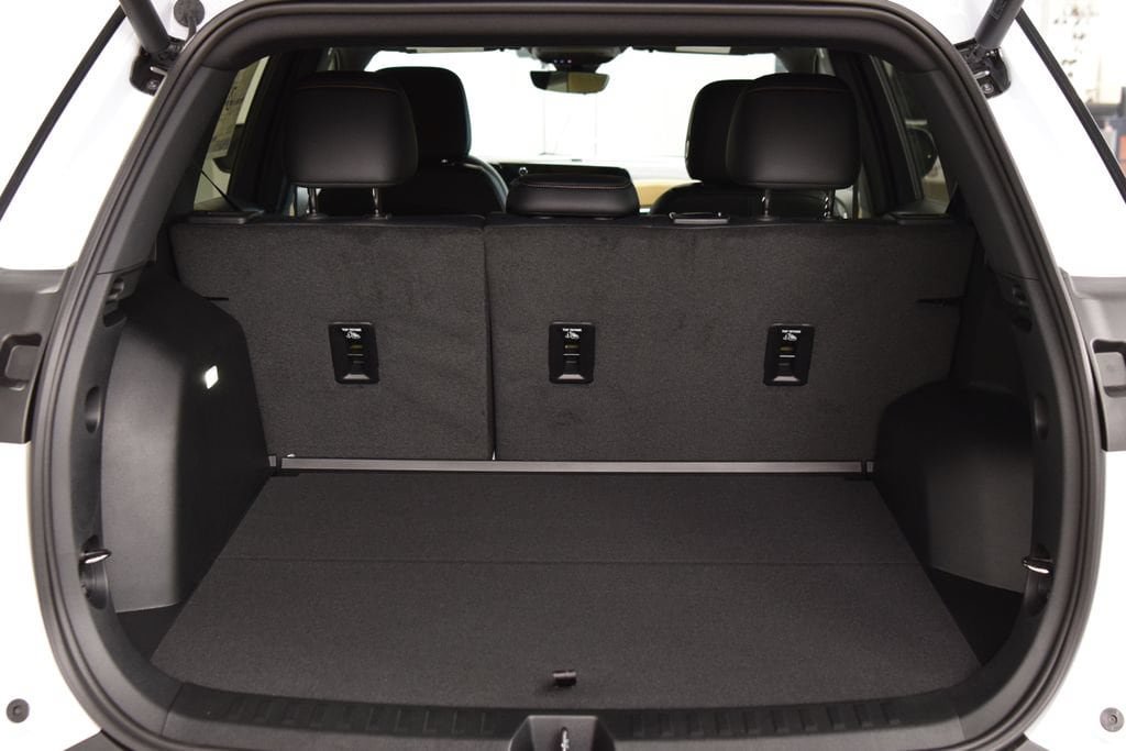 New 2027 Chevrolet Equinox ACTIV w/ Safety and Technology Package FWD image 26
