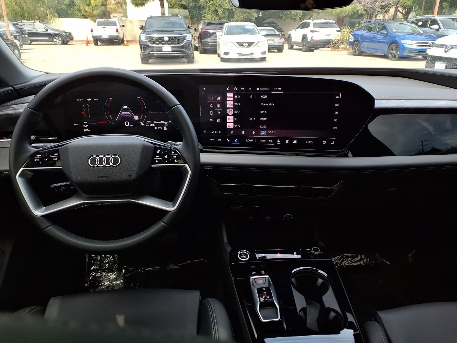 Used 2025 Audi A6 e-tron Premium Plus w/ Premium Plus image 18