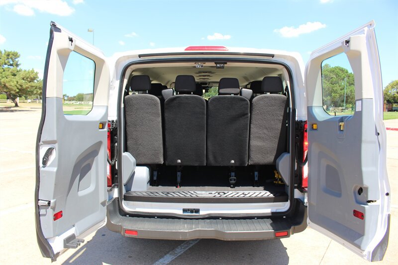 Used 2016 Ford Transit 350 XLT RWD image 8