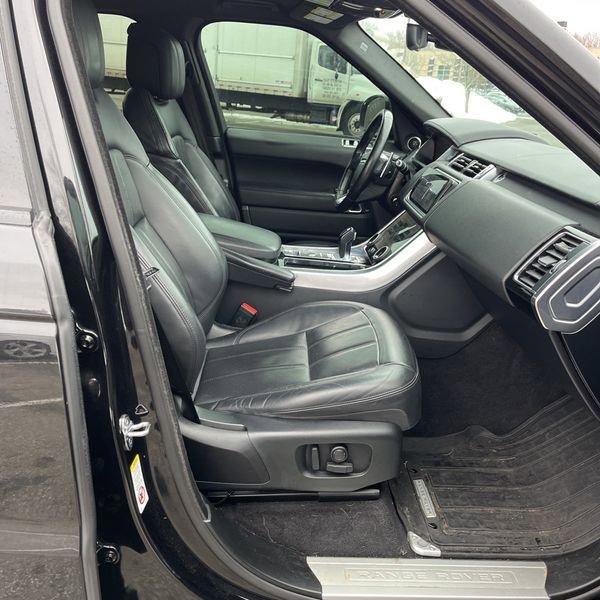 Used 2022 Land Rover Range Rover Sport HSE Silver Edition image 10