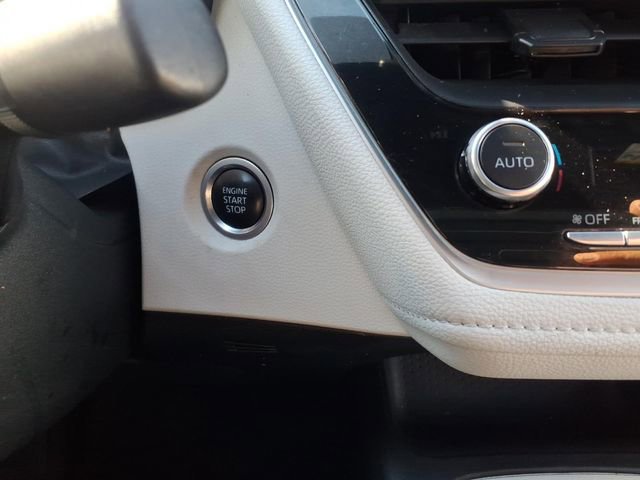 Used 2024 Toyota Corolla SE FWD image 12