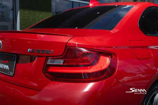 Used 2015 BMW M235i Coupe image 14