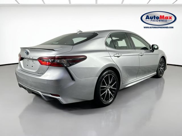 Used 2023 Toyota Camry SE w/ Cold Weather Package FWD image 2